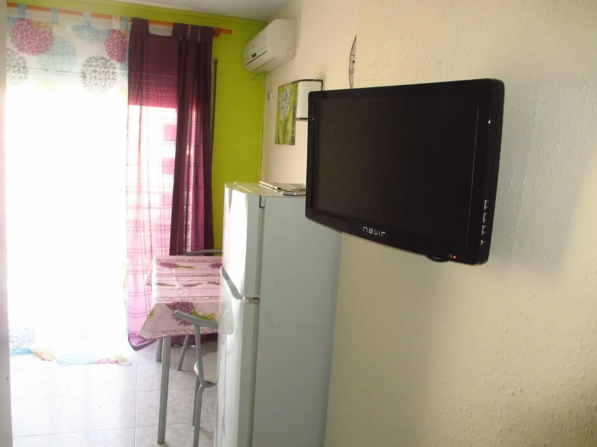 ESTUDIO FONT DE MAR playa Calafont SALOU!