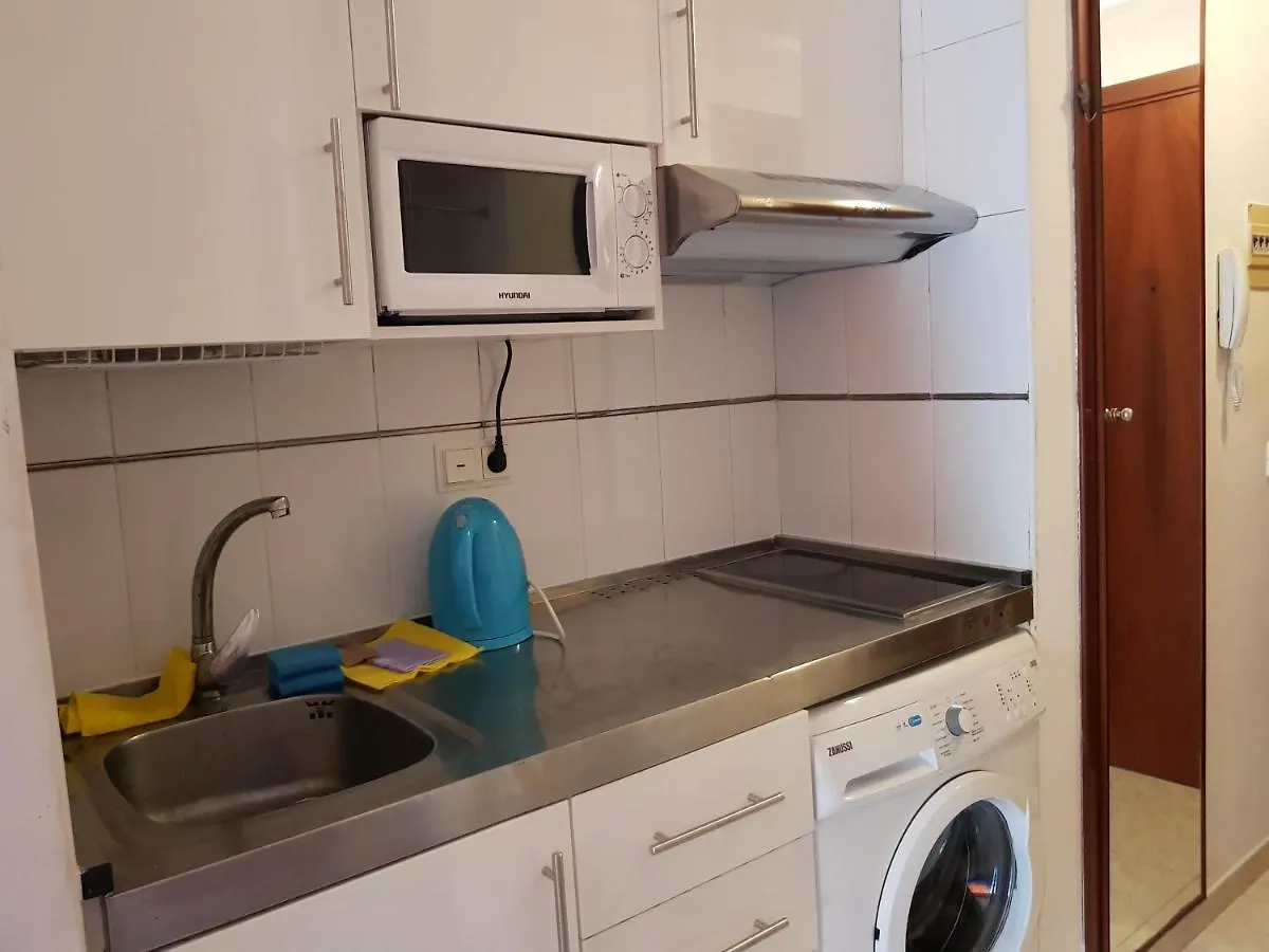 ESTUDIO FONT DE MAR playa Calafont SALOU! 0*, Salou İspanya