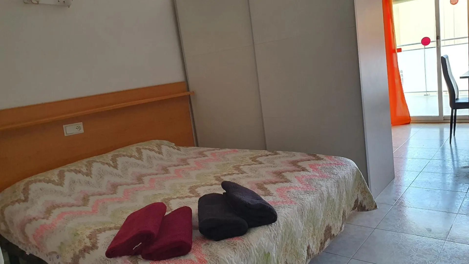 شقة Estudios Font De Mar Playa Calafont Salou! إسبانيا